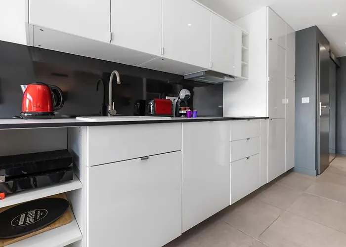 Village Naturiste R4n La Ad Ara